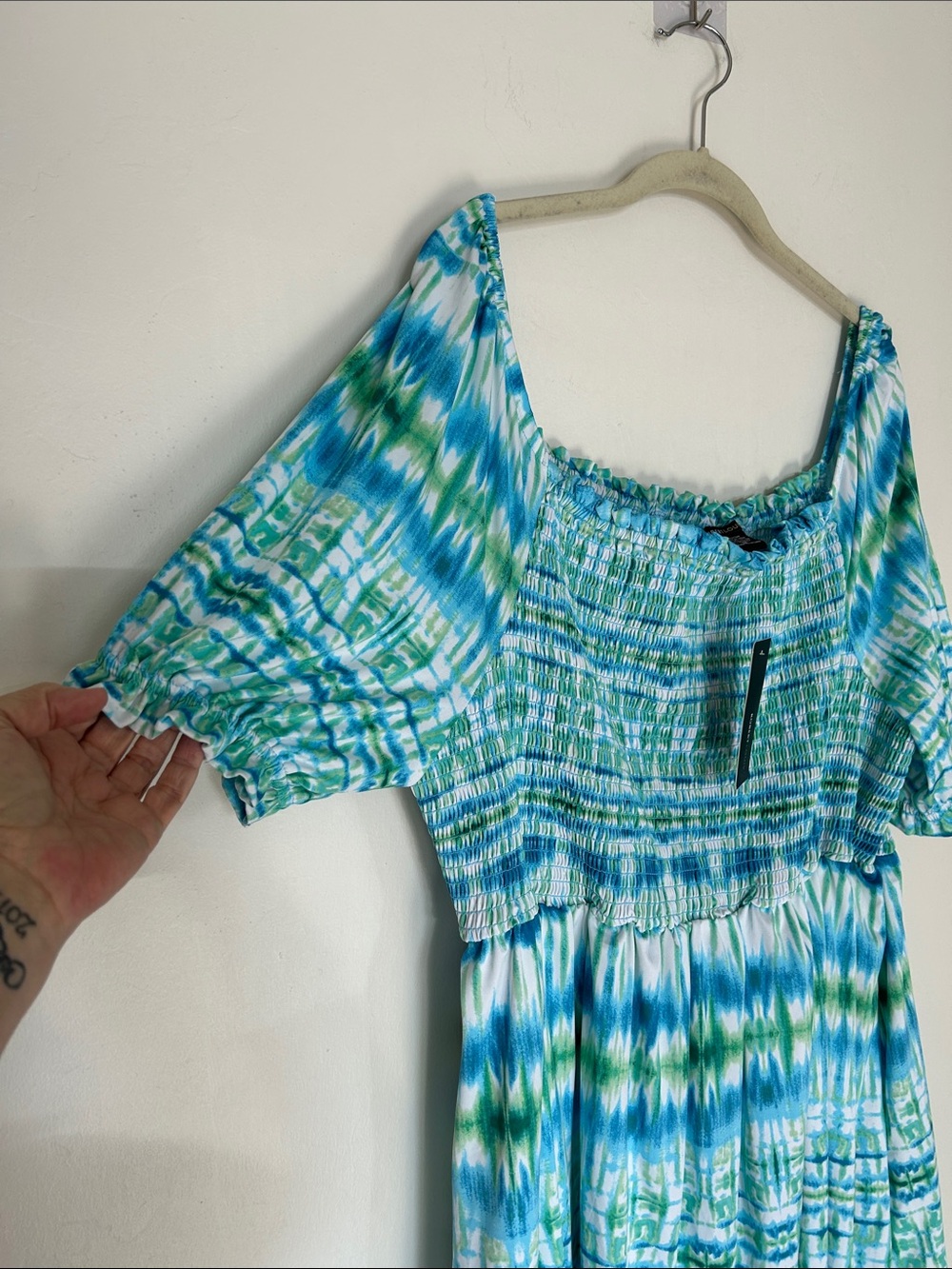 NWT Robert Louis Smocked Mini Dress - Picture 2 of 5
